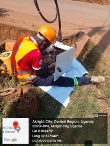 Optic fiber splicing and testing